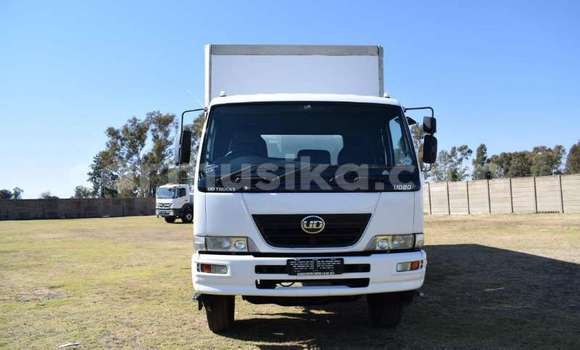 Buy Used Nissan UD White Truck in Harare in Harare Buy Used Nissan UD White Truck in Harare in Harare