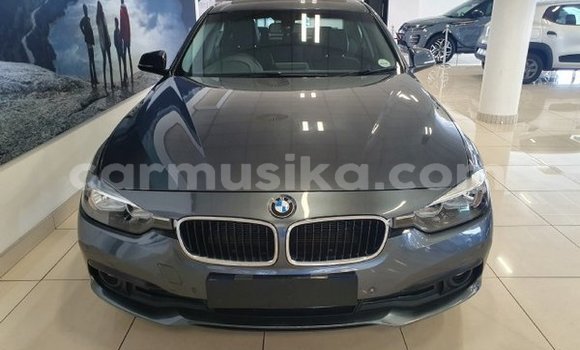 Nunua Ilio tumika BMW 321 Fedha Gari ndani ya Beitbridge nchini Matabeleland Kusini Nunua Ilio tumika BMW 321 Fedha Gari ndani ya Beitbridge nchini Matabeleland Kusini