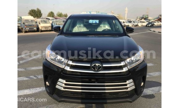 Acheter Import Voiture Toyota Highlander Noir à Import - Dubai, Harare Acheter Import Voiture Toyota Highlander Noir à Import - Dubai, Harare