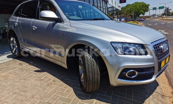 Acheter Occasion Voiture Audi Q5 Gris à Beitbridge, Matabeleland South Acheter Occasion Voiture Audi Q5 Gris à Beitbridge, Matabeleland South