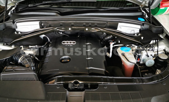 Acheter Occasion Voiture Audi Q5 Gris à Beitbridge, Matabeleland South Acheter Occasion Voiture Audi Q5 Gris à Beitbridge, Matabeleland South