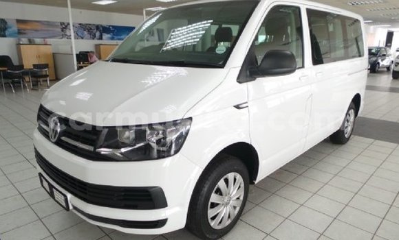 Acheter Occasion Voiture Volkswagen K70 Blanc à Beitbridge, Matabeleland South Acheter Occasion Voiture Volkswagen K70 Blanc à Beitbridge, Matabeleland South