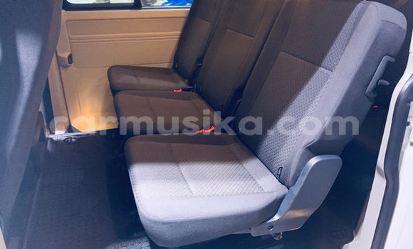 Acheter Occasion Voiture Volkswagen K70 Blanc à Beitbridge, Matabeleland South Acheter Occasion Voiture Volkswagen K70 Blanc à Beitbridge, Matabeleland South