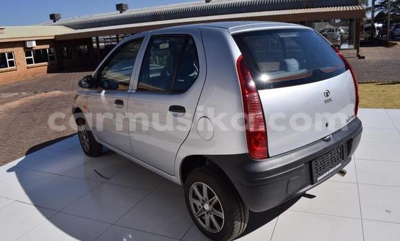 Acheter Occasion Voiture TATA Indica Gris à Beitbridge, Matabeleland South Acheter Occasion Voiture TATA Indica Gris à Beitbridge, Matabeleland South