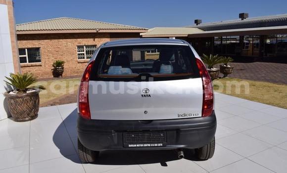 Acheter Occasion Voiture TATA Indica Gris à Beitbridge, Matabeleland South Acheter Occasion Voiture TATA Indica Gris à Beitbridge, Matabeleland South