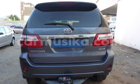 Acheter Occasion Voiture Toyota Fortuner Bleu à Harare, Harare Acheter Occasion Voiture Toyota Fortuner Bleu à Harare, Harare