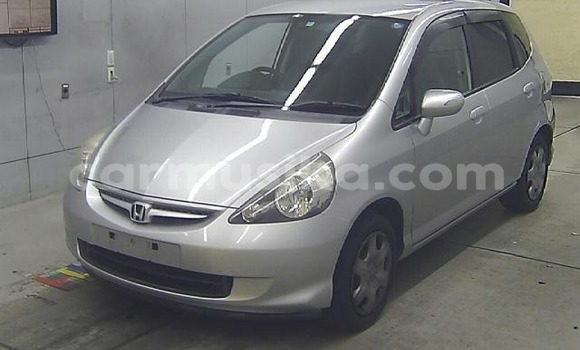 Acheter Occasion Voiture Honda Fit Gris à Beitbridge, Matabeleland South Acheter Occasion Voiture Honda Fit Gris à Beitbridge, Matabeleland South