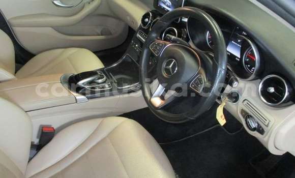 Acheter Occasion Voiture Mercedes‒Benz C–Class Gris à Beitbridge, Matabeleland South Acheter Occasion Voiture Mercedes‒Benz C–Class Gris à Beitbridge, Matabeleland South