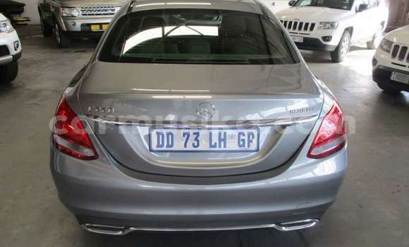Acheter Occasion Voiture Mercedes‒Benz C–Class Gris à Beitbridge, Matabeleland South Acheter Occasion Voiture Mercedes‒Benz C–Class Gris à Beitbridge, Matabeleland South