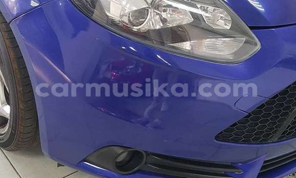 Acheter Occasion Voiture Ford Focus ST Bleu à Beitbridge, Matabeleland South Acheter Occasion Voiture Ford Focus ST Bleu à Beitbridge, Matabeleland South