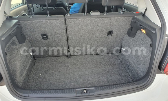 Buy Used Volkswagen Polo White Car in Beitbridge in Matabeleland South Buy Used Volkswagen Polo White Car in Beitbridge in Matabeleland South