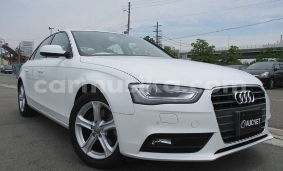 Buy Used Audi A4 White Car in Alexandra Park in Harare Buy Used Audi A4 White Car in Alexandra Park in Harare