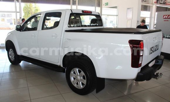 Acheter Occasion Voiture Isuzu KB Blanc à Beitbridge, Matabeleland South Acheter Occasion Voiture Isuzu KB Blanc à Beitbridge, Matabeleland South