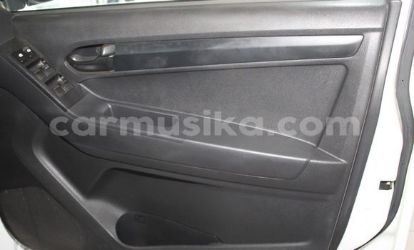 Acheter Occasion Voiture Isuzu KB Blanc à Beitbridge, Matabeleland South Acheter Occasion Voiture Isuzu KB Blanc à Beitbridge, Matabeleland South