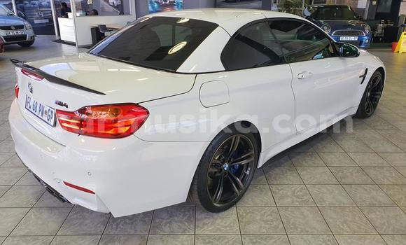 Tenga Tsaru BMW M4 Chena Mota in Beitbridge in Matabeleland South Tenga Tsaru BMW M4 Chena Mota in Beitbridge in Matabeleland South