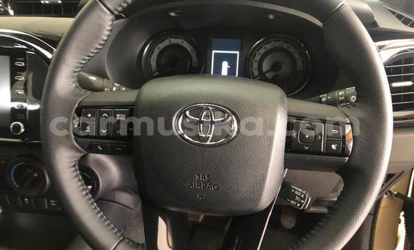 Tenga Tsaru Toyota Hilux Zvimwe Mota in Beitbridge in Matabeleland South Tenga Tsaru Toyota Hilux Zvimwe Mota in Beitbridge in Matabeleland South