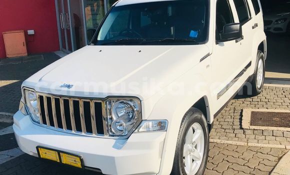 Acheter Occasion Voiture Jeep Cherokee Blanc à Chivhu, Midlands Acheter Occasion Voiture Jeep Cherokee Blanc à Chivhu, Midlands