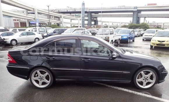 Acheter Occasion Voiture Mercedes‒Benz 200 Noir à Harare, Harare Acheter Occasion Voiture Mercedes‒Benz 200 Noir à Harare, Harare