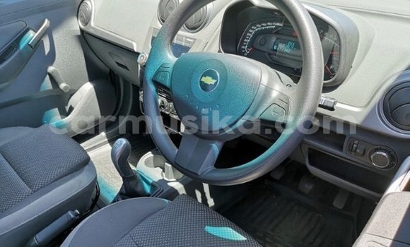 Acheter Occasion Voiture Chevrolet Uplander Blanc à Beitbridge, Matabeleland South Acheter Occasion Voiture Chevrolet Uplander Blanc à Beitbridge, Matabeleland South