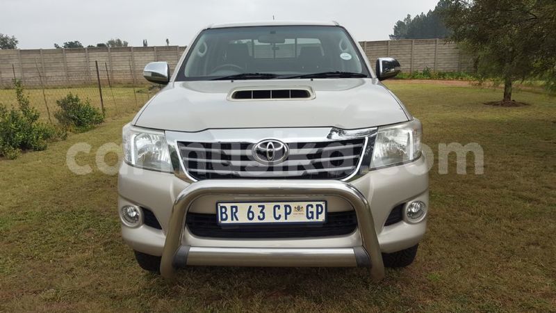 Big with watermark toyota hilux matabeleland south beitbridge 9088