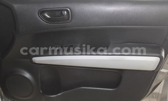 Acheter Occasion Voiture Nissan X–Trail Gris à Beitbridge, Matabeleland South Acheter Occasion Voiture Nissan X–Trail Gris à Beitbridge, Matabeleland South