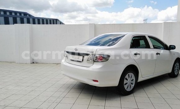 Acheter Occasion Voiture Toyota Corolla Blanc à Beitbridge, Matabeleland South Acheter Occasion Voiture Toyota Corolla Blanc à Beitbridge, Matabeleland South