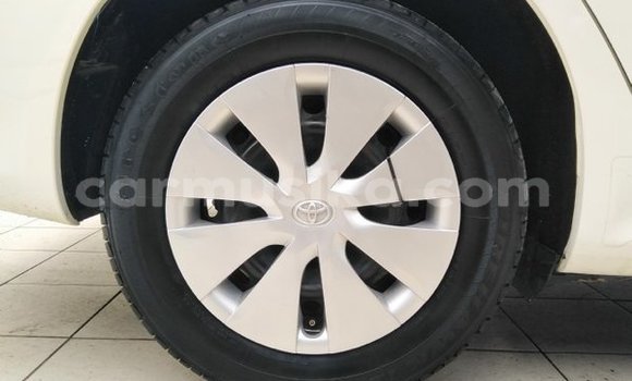 Acheter Occasion Voiture Toyota Corolla Blanc à Beitbridge, Matabeleland South Acheter Occasion Voiture Toyota Corolla Blanc à Beitbridge, Matabeleland South