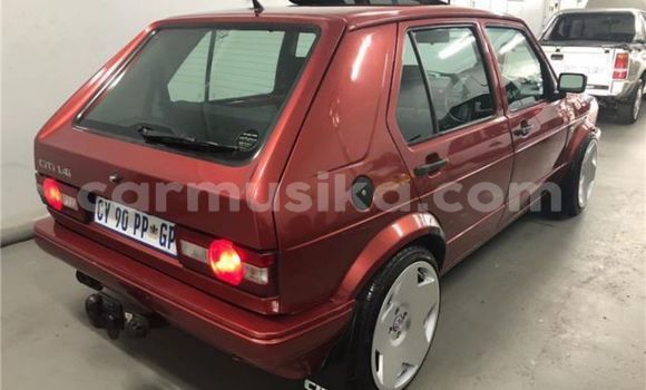 Nunua Ilio tumika Volkswagen Golf Nyekundu Gari ndani ya Beitbridge nchini Matabeleland Kusini Nunua Ilio tumika Volkswagen Golf Nyekundu Gari ndani ya Beitbridge nchini Matabeleland Kusini
