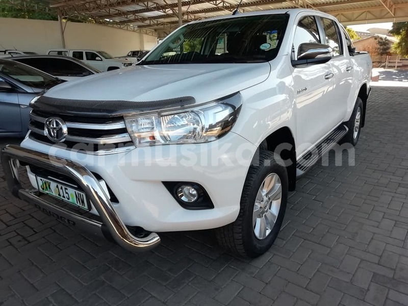 Big with watermark toyota hilux matabeleland south beitbridge 9102