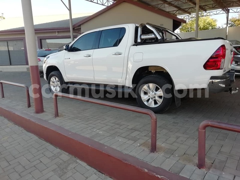 Big with watermark toyota hilux matabeleland south beitbridge 9102