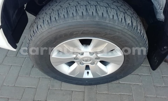 Buy Used Toyota Hilux White Car in Beitbridge in Matabeleland South Buy Used Toyota Hilux White Car in Beitbridge in Matabeleland South