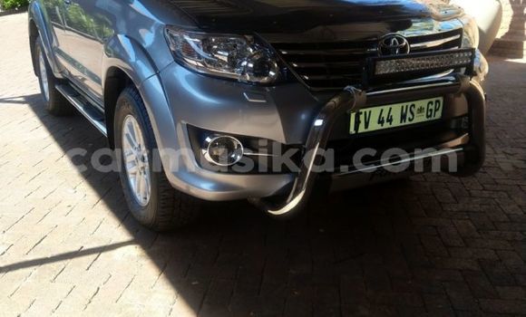 Tenga Tsaru Toyota Fortuner Bhuruu Mota in Beitbridge in Matabeleland South Tenga Tsaru Toyota Fortuner Bhuruu Mota in Beitbridge in Matabeleland South