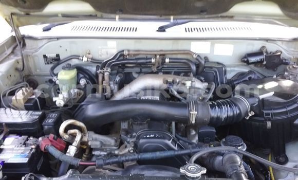 Acheter Occasion Voiture Toyota Land Cruiser Prado Gris à Beitbridge, Matabeleland South Acheter Occasion Voiture Toyota Land Cruiser Prado Gris à Beitbridge, Matabeleland South