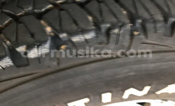 Acheter Occasion Voiture Toyota Land Cruiser Blanc à Beitbridge, Matabeleland South Acheter Occasion Voiture Toyota Land Cruiser Blanc à Beitbridge, Matabeleland South