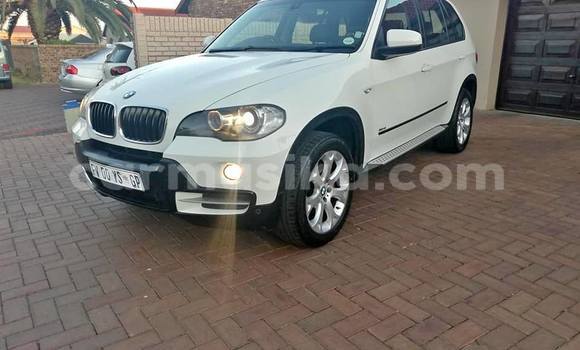 Buy Used BMW X5 White Car in Beitbridge in Matabeleland South Buy Used BMW X5 White Car in Beitbridge in Matabeleland South