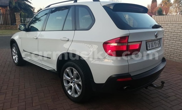 Buy Used BMW X5 White Car in Beitbridge in Matabeleland South Buy Used BMW X5 White Car in Beitbridge in Matabeleland South