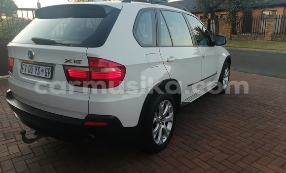 Buy Used BMW X5 White Car in Beitbridge in Matabeleland South Buy Used BMW X5 White Car in Beitbridge in Matabeleland South