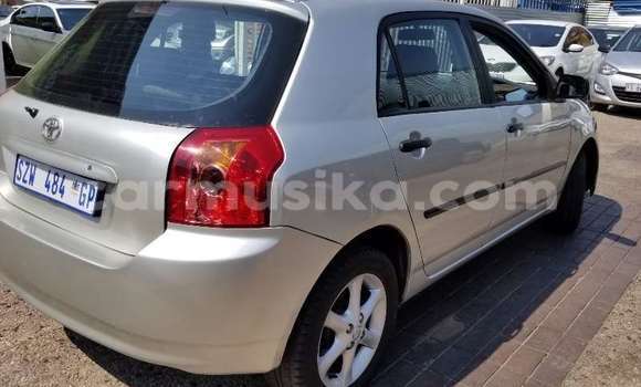 Buy Used Toyota Runx Silver Car in Beitbridge in Matabeleland South Buy Used Toyota Runx Silver Car in Beitbridge in Matabeleland South