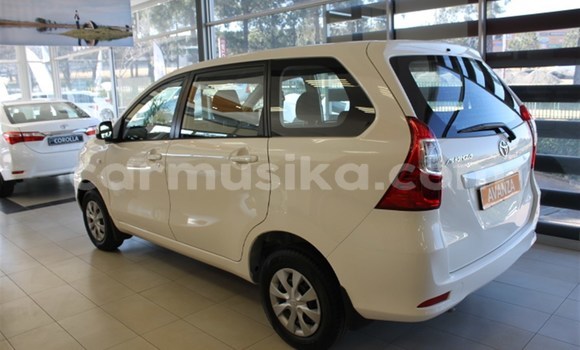 Buy Used Toyota Avanza White Car in Harare in Harare Buy Used Toyota Avanza White Car in Harare in Harare