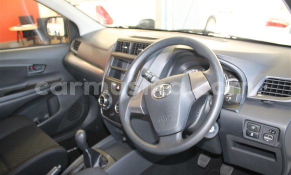 Buy Used Toyota Avanza White Car in Harare in Harare Buy Used Toyota Avanza White Car in Harare in Harare