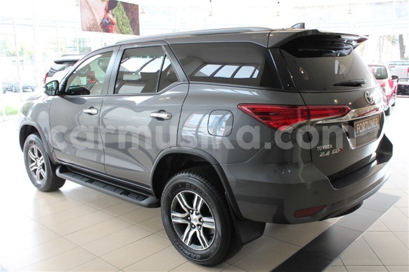 Big with watermark toyota fortuner harare harare 9129