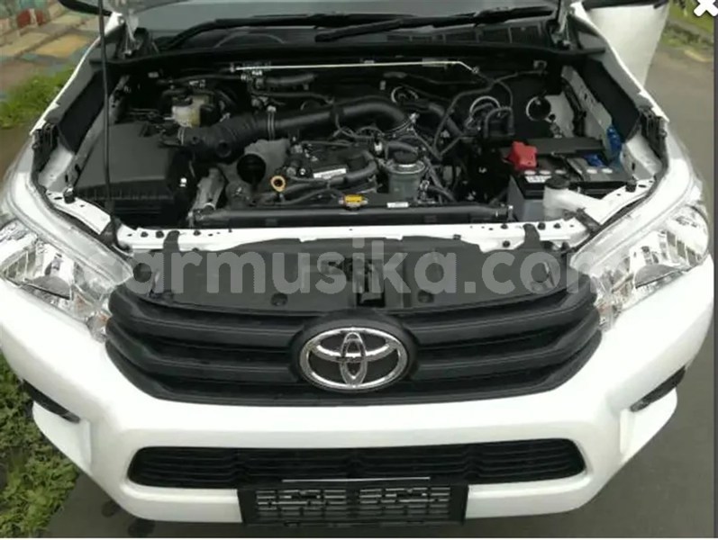 Big with watermark toyota hilux harare harare 9130