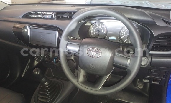 Buy Used Toyota Hilux Blue Car in Harare in Harare Buy Used Toyota Hilux Blue Car in Harare in Harare