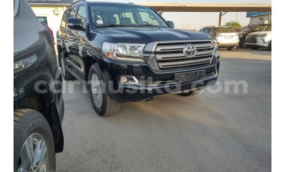 Acheter Import Voiture Toyota Land Cruiser Noir à Import - Dubai, Harare Acheter Import Voiture Toyota Land Cruiser Noir à Import - Dubai, Harare