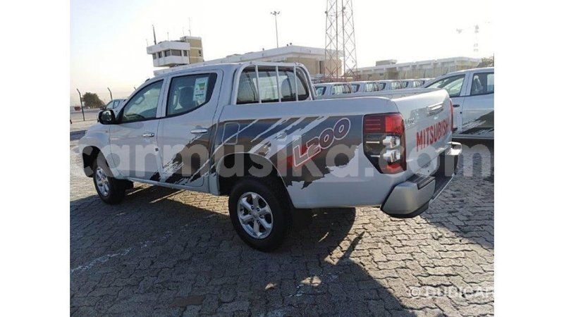 Big with watermark mitsubishi l200 harare import dubai 9137