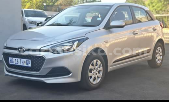 Buy Used Hyundai i20 Silver Car in Beitbridge in Matabeleland South Buy Used Hyundai i20 Silver Car in Beitbridge in Matabeleland South