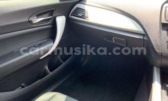 Acheter Occasion Voiture BMW 1er Rouge à Beitbridge, Matabeleland South Acheter Occasion Voiture BMW 1er Rouge à Beitbridge, Matabeleland South