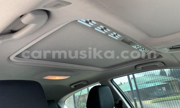 Acheter Occasion Voiture BMW 1er Rouge à Beitbridge, Matabeleland South Acheter Occasion Voiture BMW 1er Rouge à Beitbridge, Matabeleland South