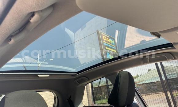 Acheter Occasion Voiture Toyota Yaris Gris à Beitbridge, Matabeleland South Acheter Occasion Voiture Toyota Yaris Gris à Beitbridge, Matabeleland South