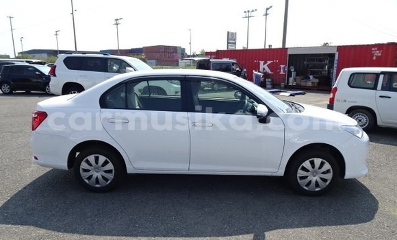 Buy Import Toyota Axio White Car in Harare in Harare Buy Import Toyota Axio White Car in Harare in Harare